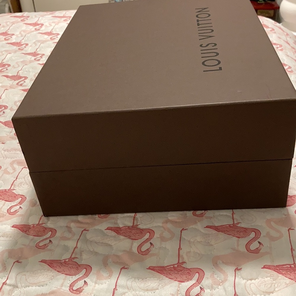 Authentic Louis Vuitton Gift Box... - Picture 4 of 10